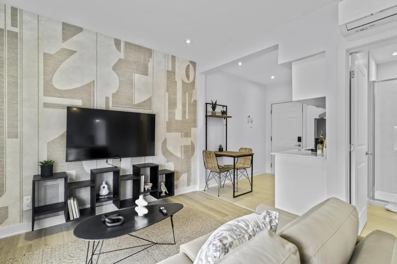 מונטריאול Stylish 1-Bedroom Haven By Jean Talon Market דירה